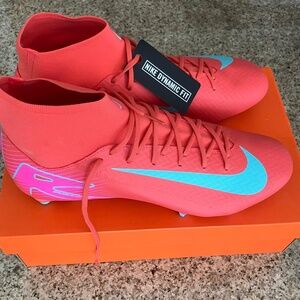 Nike Mercurial Superfly 10 Academy FG/MG Soccer Cleats